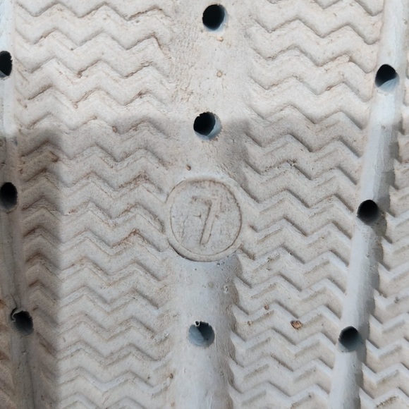 Slides - Picture 4 of 4